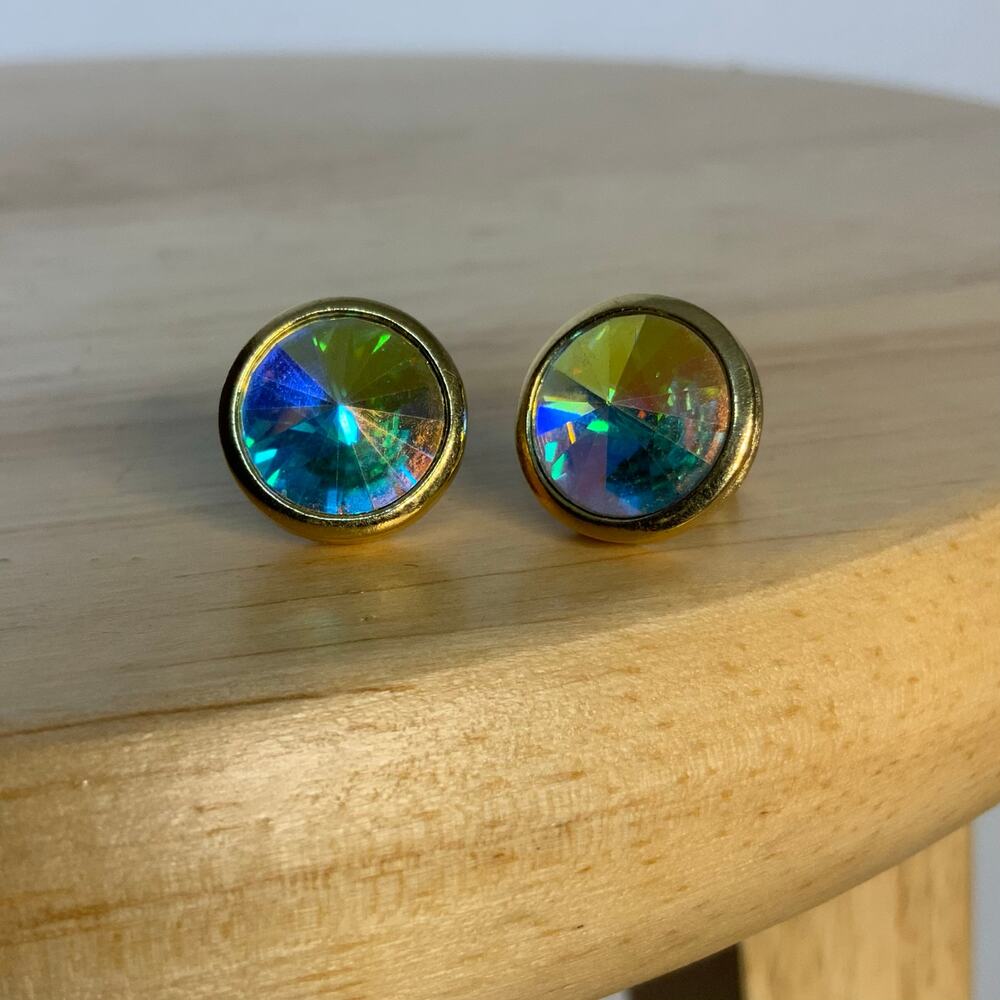 Vintage Iridescent Rainbow Aurora Borealis AB stones Stud Earrings Gold Tone